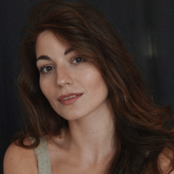 Фотография репетитора Асамбиани Александра Джамбуловна