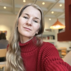 Фотография репетитора Холодова Анна Ивановна