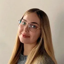 Фотография репетитора Джанхуватова Полина Владимировна