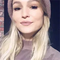 Фотография репетитора Антонова Алина Андреевна