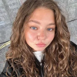 Фотография репетитора Агаджанова Ада Анатольевна