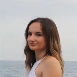 Фотография репетитора Царева Алина Александровна