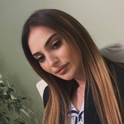 Фотография репетитора Гулиева Наргиз Бабек кызы