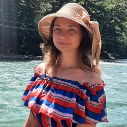 Фотография репетитора Заруба Юлия Вячеславовна