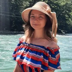 Фотография репетитора Заруба Юлия Вячеславовна