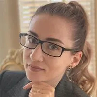 Фотография репетитора Мизина Яна Витальевна