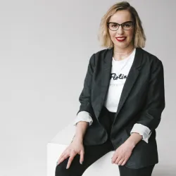 Фотография репетитора Антонова Нина Витальевна