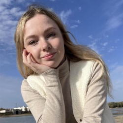 Фотография репетитора Денисова Яна Алексеевна