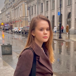 Фотография репетитора Калиниченко  Алина Максимовна