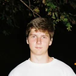 Фотография репетитора Синавчиан Никита Александрович