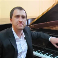 Фотография репетитора Руденок Денис Геннадьевич