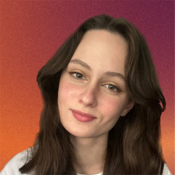 Фотография репетитора Толстогузова Дарья Олеговна