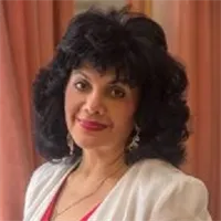 Фотография репетитора Мирозизьян Марина Исааковна