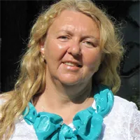 Фотография репетитора Владимирова Элина Джоновна