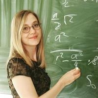 Фотография репетитора Новоселова Екатерина Робертовна