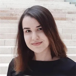 Фотография репетитора Айдогдыева Элина Тимуровна