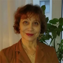 Фотография репетитора Петрова Нина Ивановна