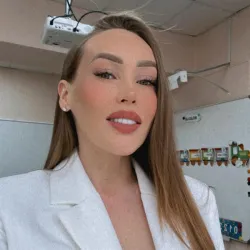 Фотография репетитора Нугаева Алена Ильясовна