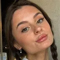 Фотография репетитора Плотникова Анастасия Денисовна