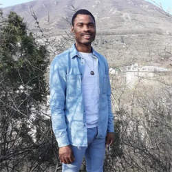 Фотография репетитора Олувол Майк Эрнест