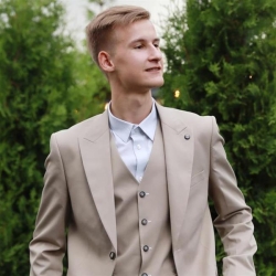Фотография репетитора Новиченков Филипп Витальевич