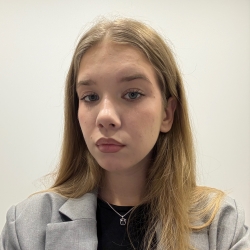 Фотография репетитора Трач Яна Эдуардовна