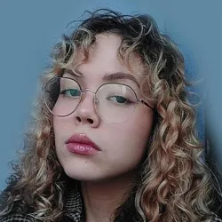 Фотография репетитора Васильева Алена Константиновна