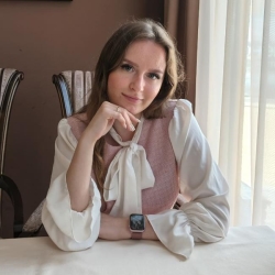 Фотография репетитора Сабадош Дарья Михайловна