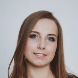 Фотография репетитора Суворова Диана Сергеевна