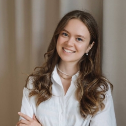 Фотография репетитора Виноградова Дарья Дмитриевна