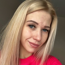 Фотография репетитора Пудрина Александра Сергеевна