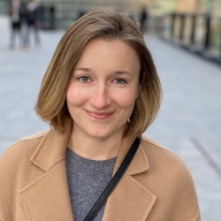 Фотография репетитора Дмитриева Екатерина Юрьевна