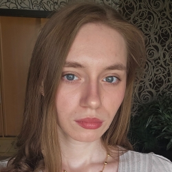 Фотография репетитора Соколова Александра Максимовна