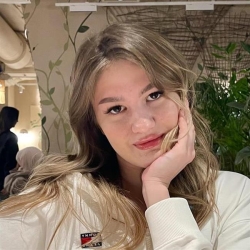 Фотография репетитора Заляева Аина Равилевна