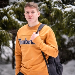 Фотография репетитора Романенко Максим Владимирович