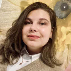 Фотография репетитора Канакина Виктория Владимировна