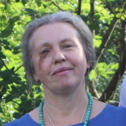 Фотография репетитора Попова Марина Витальевна