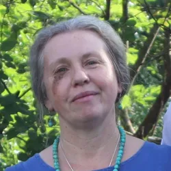 Фотография репетитора Попова Марина Витальевна