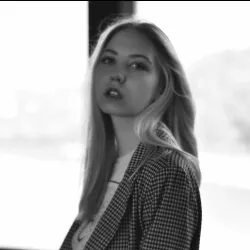 Фотография репетитора Жигалова Валерия Олеговна