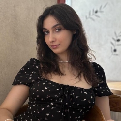 Фотография репетитора Киракосян Лиана Рафиковна