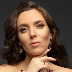 Фотография репетитора Безносова Кристина Анатольевна