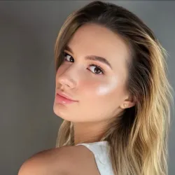 Фотография репетитора Иванова Александра Алексеевна