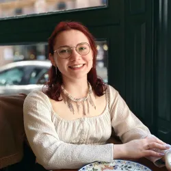 Фотография репетитора Каримова Елена Игоревна