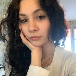 Фотография репетитора Загорулько Полина Святославовна