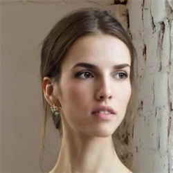 Фотография репетитора Котова Анастасия Витальевна