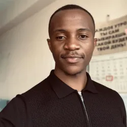 Фотография репетитора Гуминдога Тавонга Ричард 