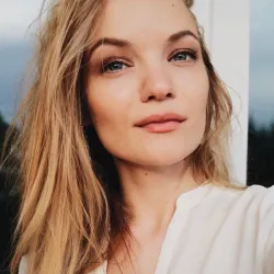 Фотография репетитора Апрелова Анна Владимировна