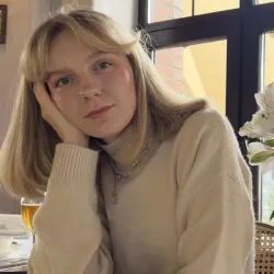 Фотография репетитора Величко Елена Александровна