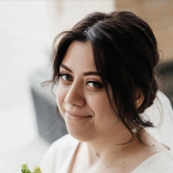 Фотография репетитора Холкина Ирина Юрьевна