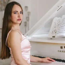 Фотография репетитора Белойван Юлия Александровна